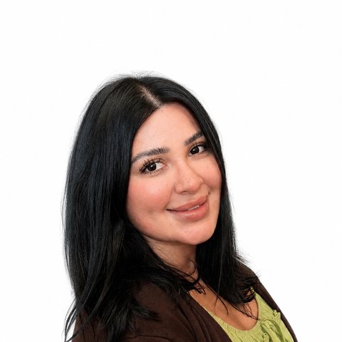 Yessenia, Office Manager at Wellness Dental Surprise